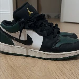 Air Jordan 1 Low ‘Green Toe’